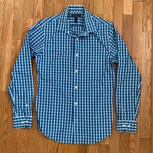 Banana Republic, non iron tailored slim fit